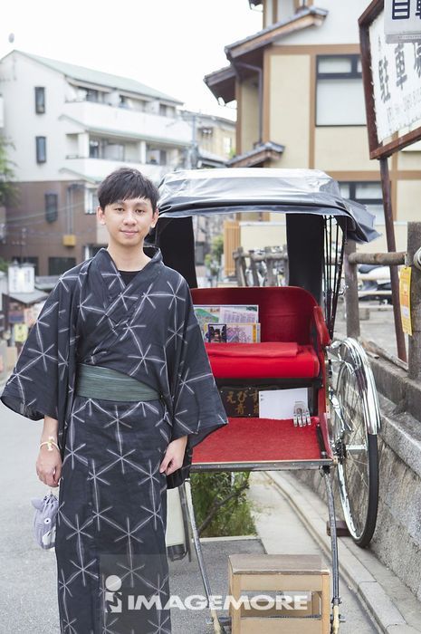 男性 人力車 京都 日本 亞洲 正版商業圖片銷售下載 Imagemore富爾特正版圖庫